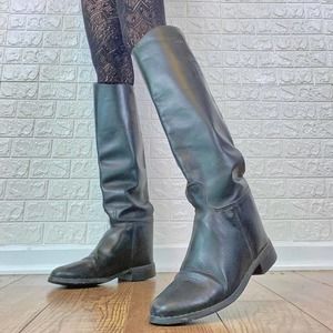 Vintage Cats Paw black knee-high leather biker boots